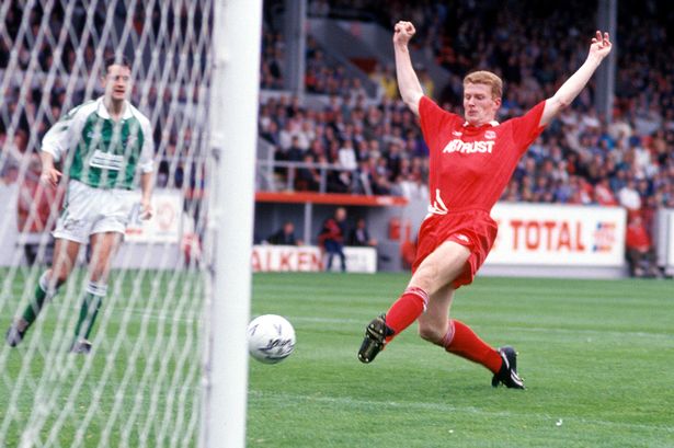 This image has an empty alt attribute; its file name is dunc.jpg